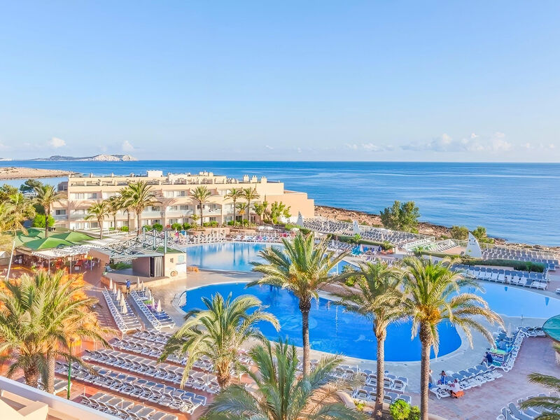 Sirenis Seaview Country Club