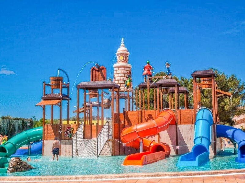 Sirenis Seaview Country Club
