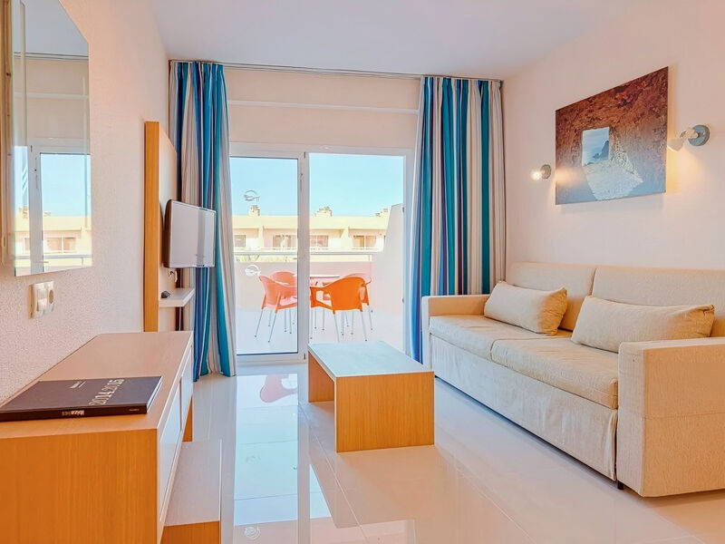 Sirenis Seaview Country Club