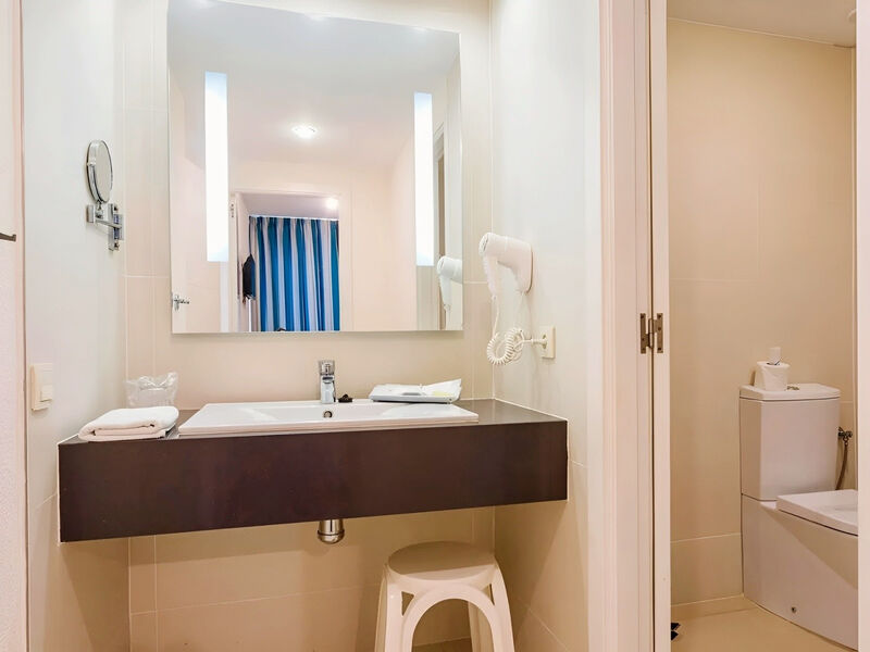 Sirenis Seaview Country Club