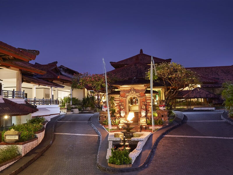 Sol Beach House Benoa Bali