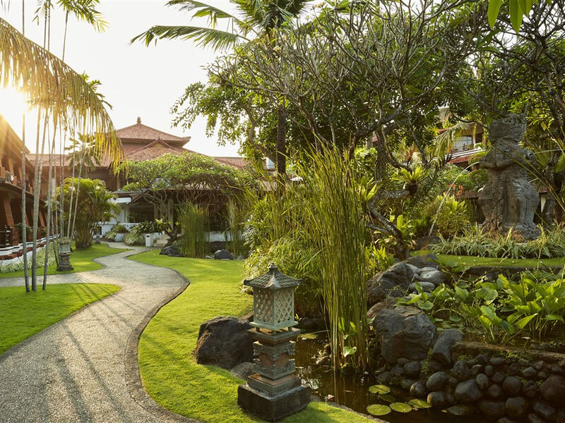 Sol Beach House Benoa Bali