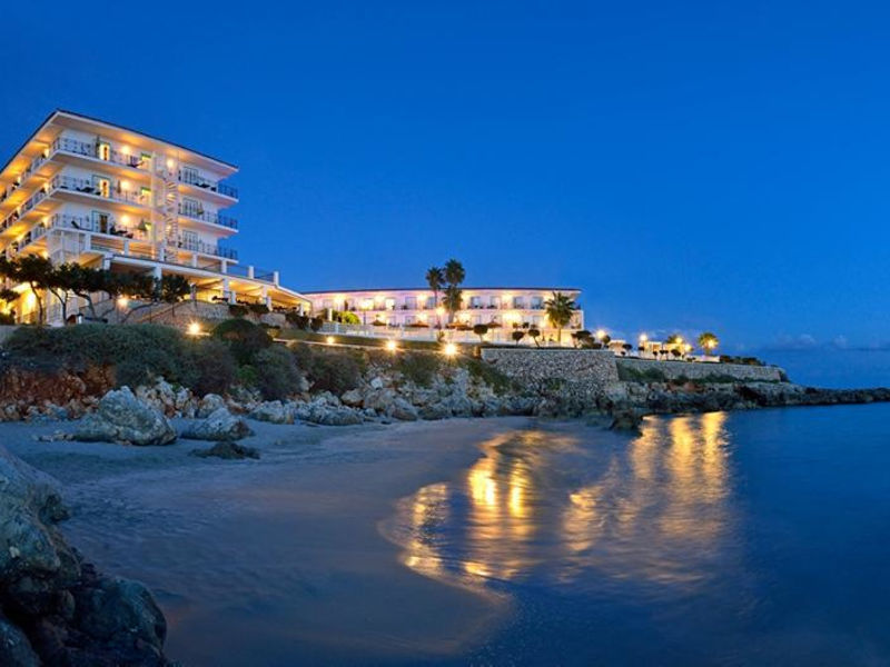 Sol Beach House