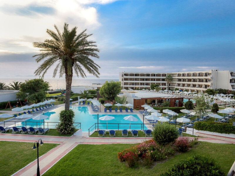 Sol By Melia Cosmopolitan