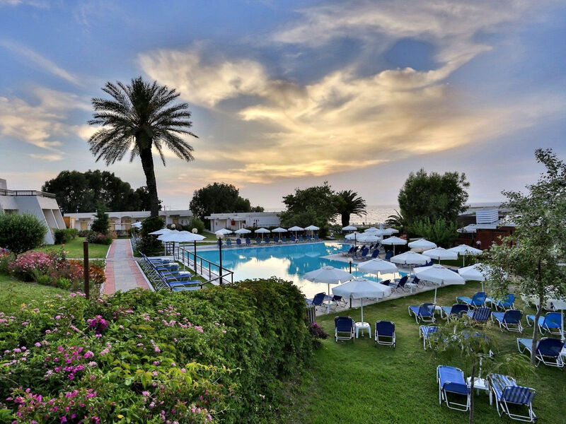 Sol By Melia Cosmopolitan