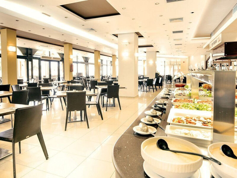 Sol By Melia Cosmopolitan