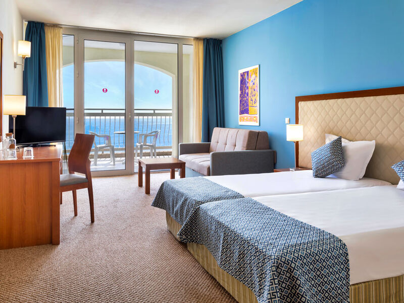 Sol Luna Bay Alexandria Club