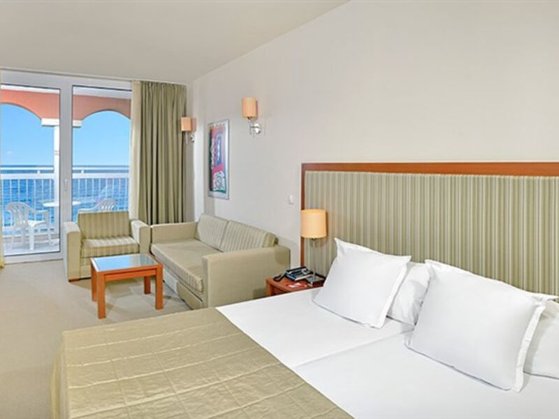 Sol Luna Bay Resort
