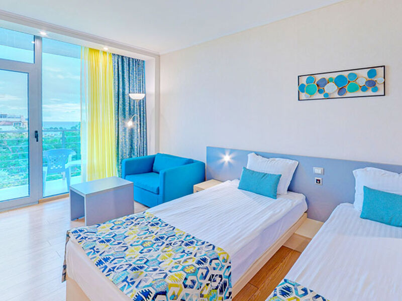 Sol Marina Palace