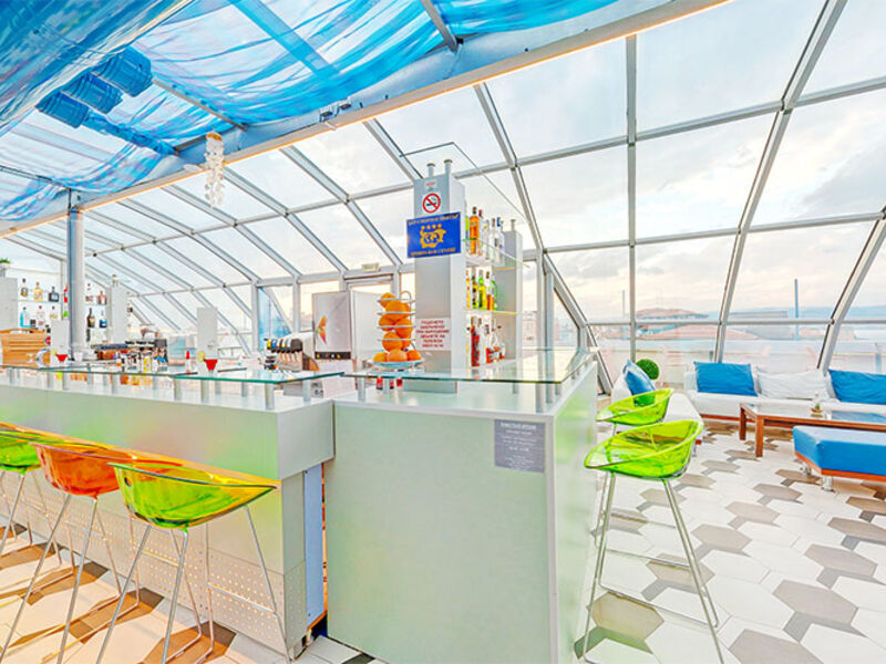 Sol Marina Palace