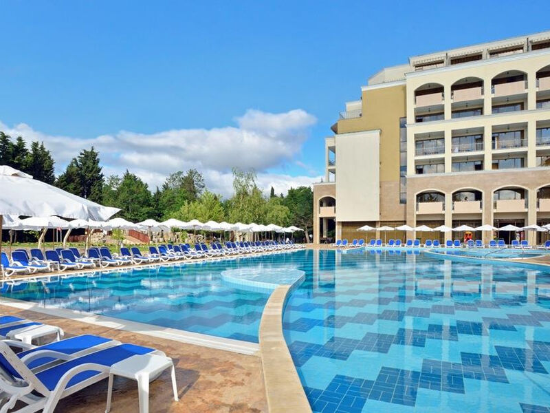 Sol Nessebar Bay And Mare Resort 