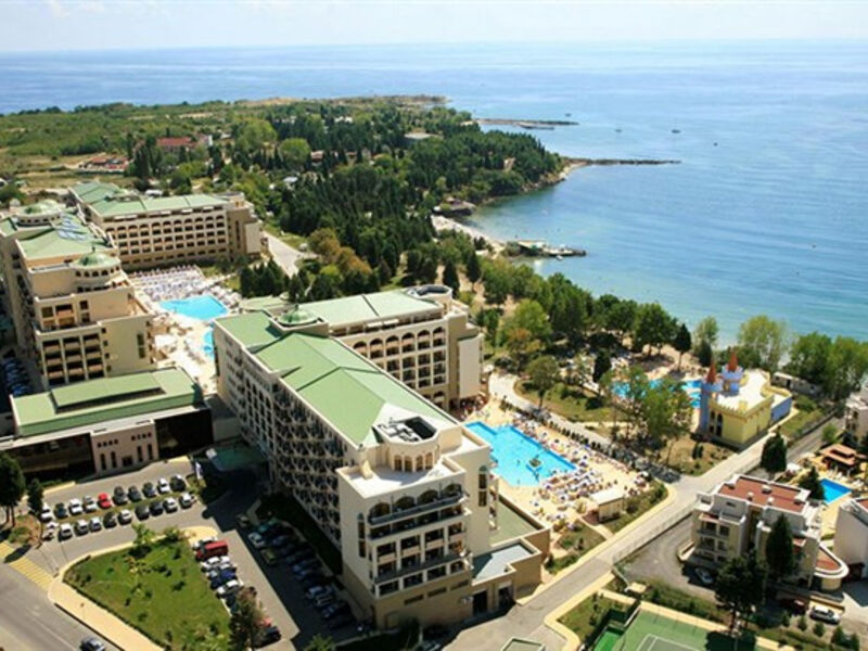 Sol Nessebar Palace