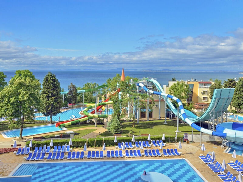 Sol Nessebar Palace
