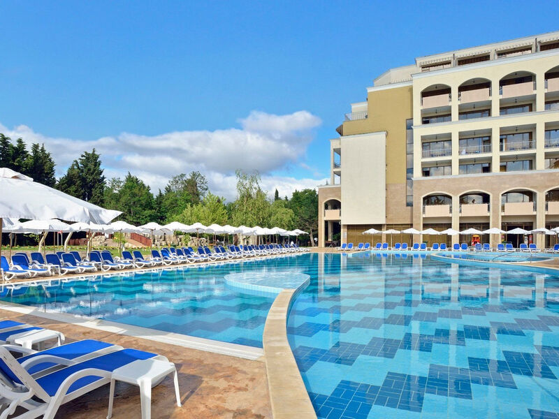 Sol Nessebar Palace