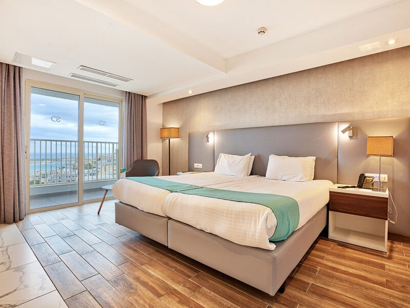 Solana Hotel & Spa
