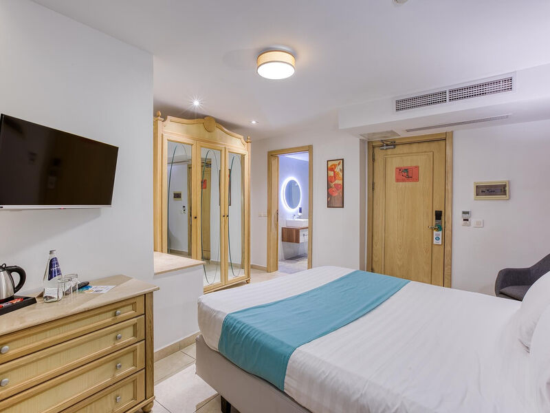 Solana Hotel & Spa