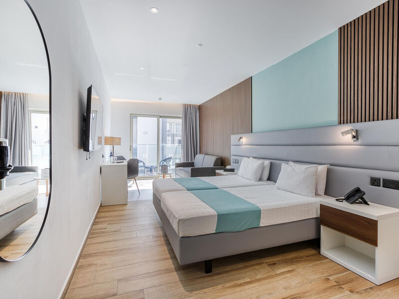 Solana Hotel & Spa