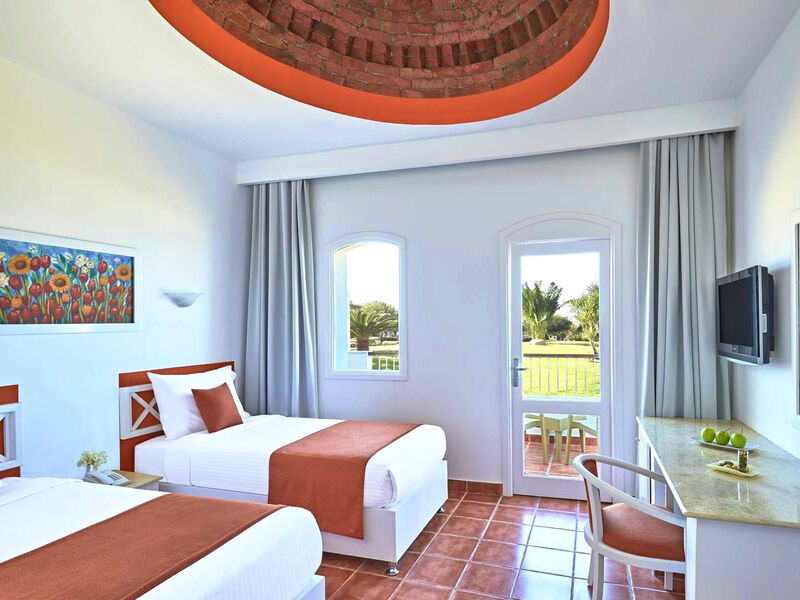 Sol Y Mar Reef Resort