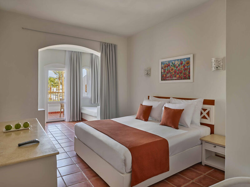 Sol Y Mar Reef Resort