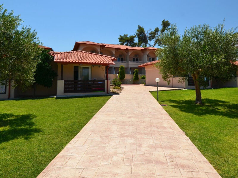 Sousouras Holiday Resort