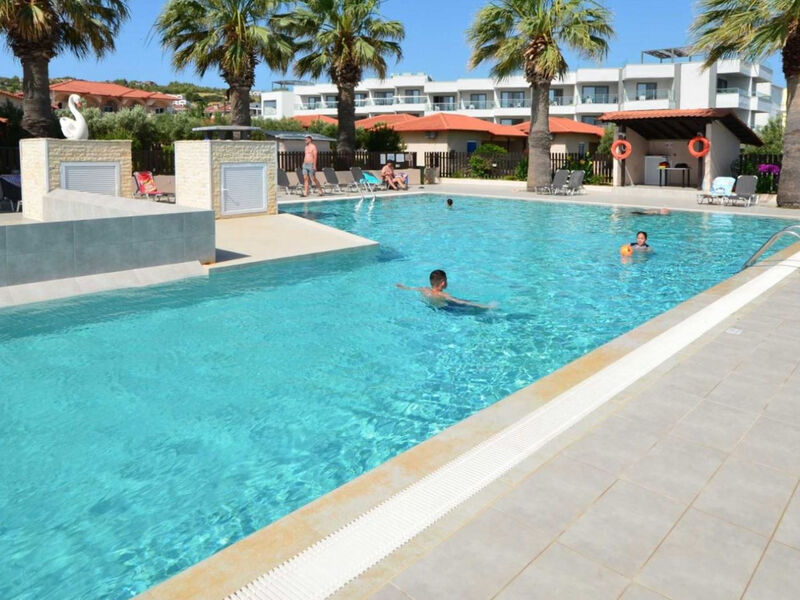 Sousouras Holiday Resort