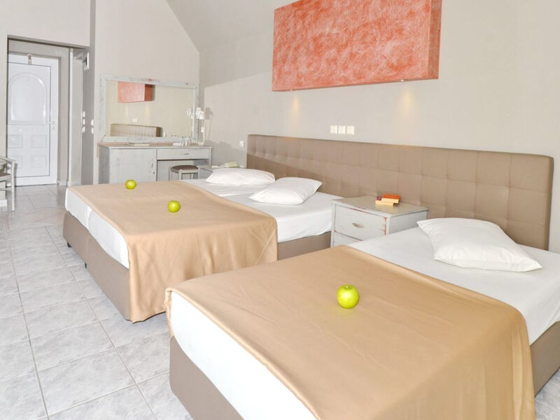 Sousouras Holiday Resort