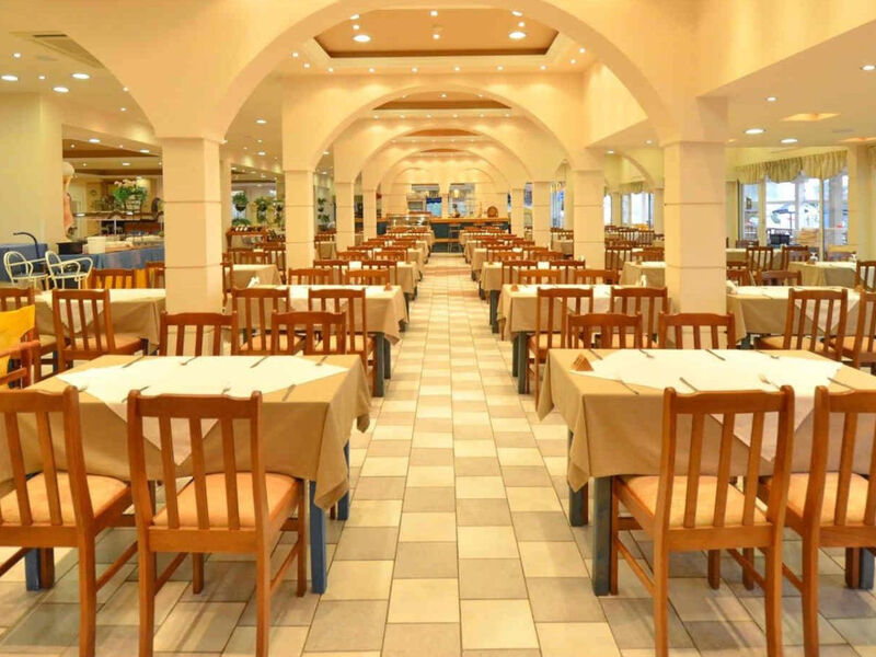 Sousouras Holiday Resort