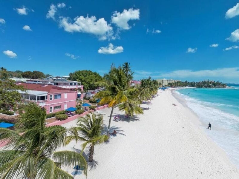 Southern Palm Beach Club & Resort