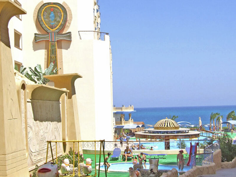 Sphinx Aqua Park Beach Resort