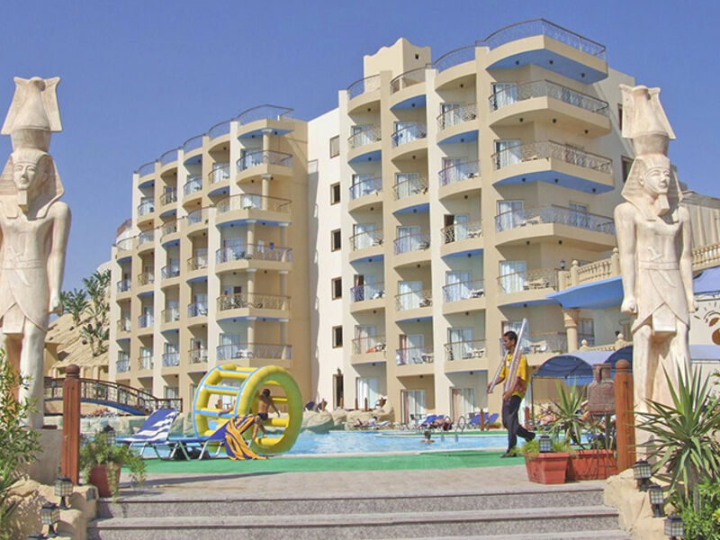 Sphinx Aqua Park Beach Resort