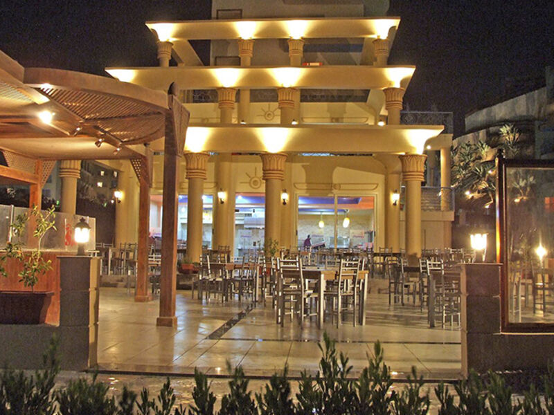 Sphinx Aqua Park Beach Resort