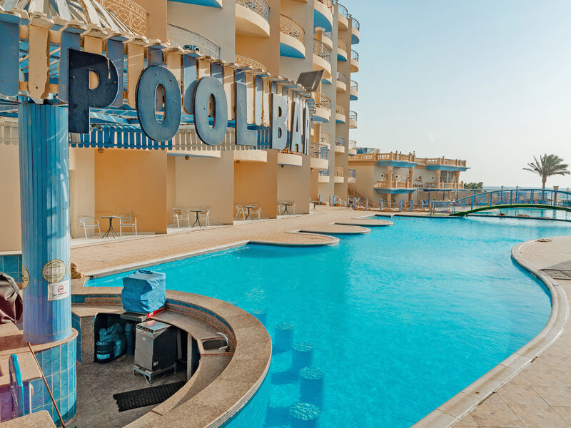 Sphinx Aqua Park Beach Resort