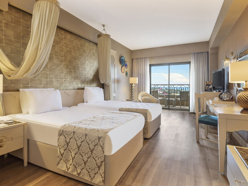 Spice Hotel & Spa