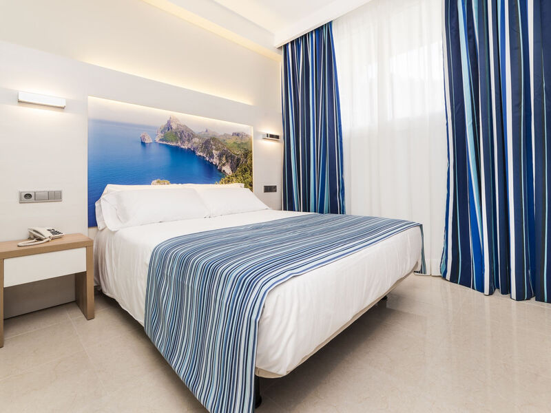 Splashworld Globales Playa Estepona