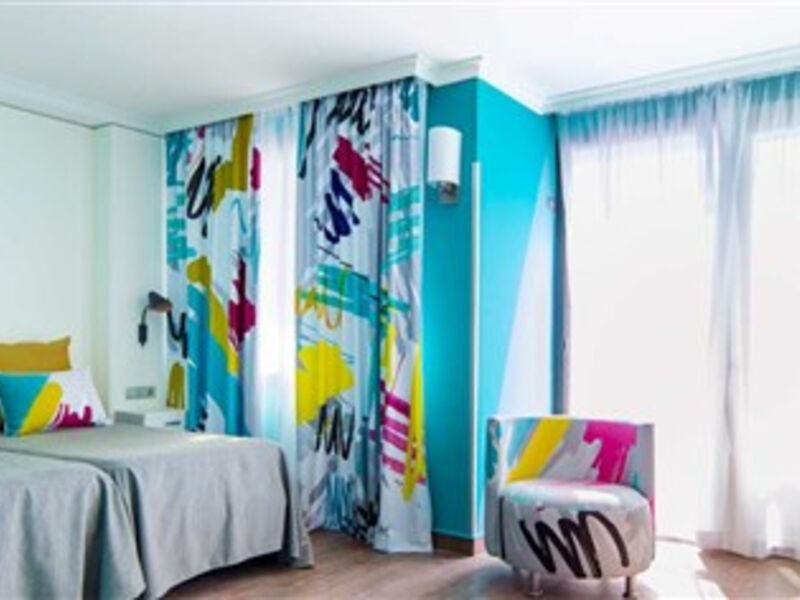 Spring Hotel Bitacora