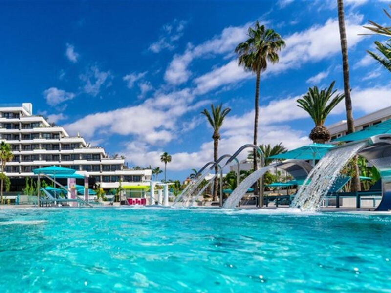 Spring Hotel Bitacora