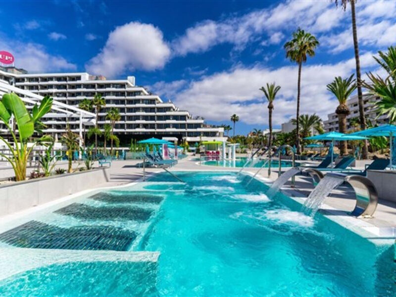 Spring Hotel Bitacora