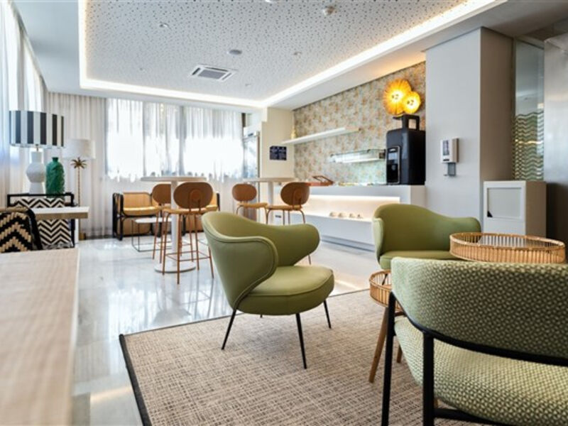 Spring Hotel Bitacora