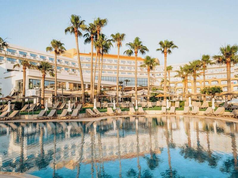 St. George Hotel And Spa Resort - Adults Only