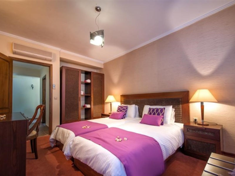 St John Villas Suites & Spa