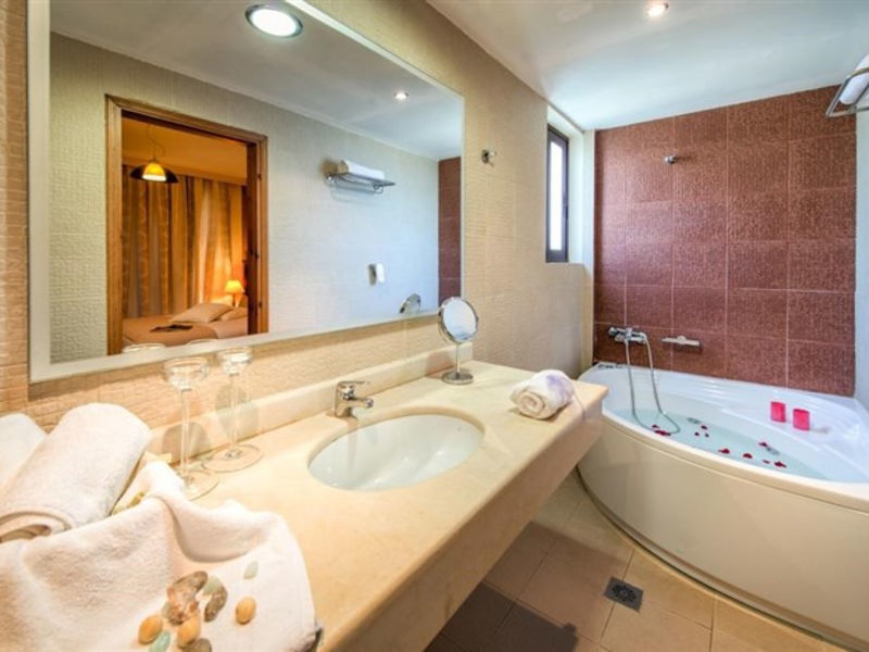 St John Villas Suites & Spa