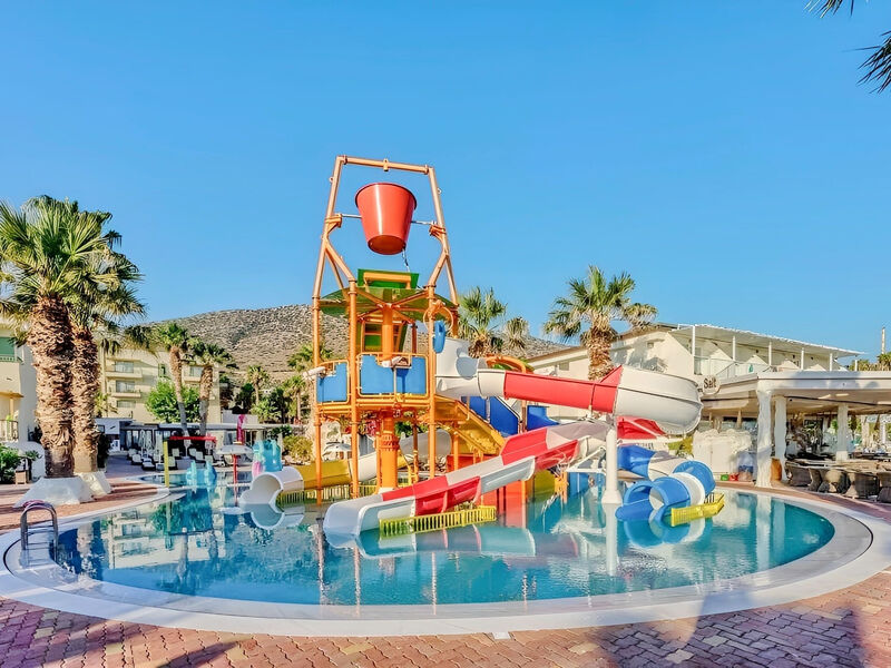 Star Beach Village