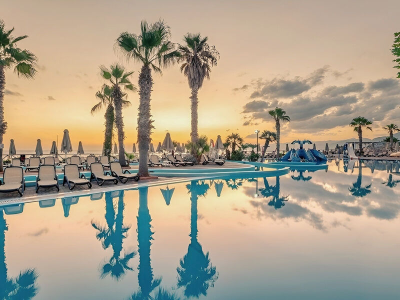 Star Beach Village