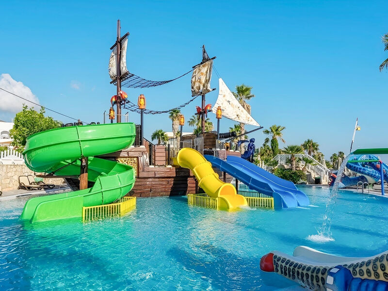 Star Beach Village