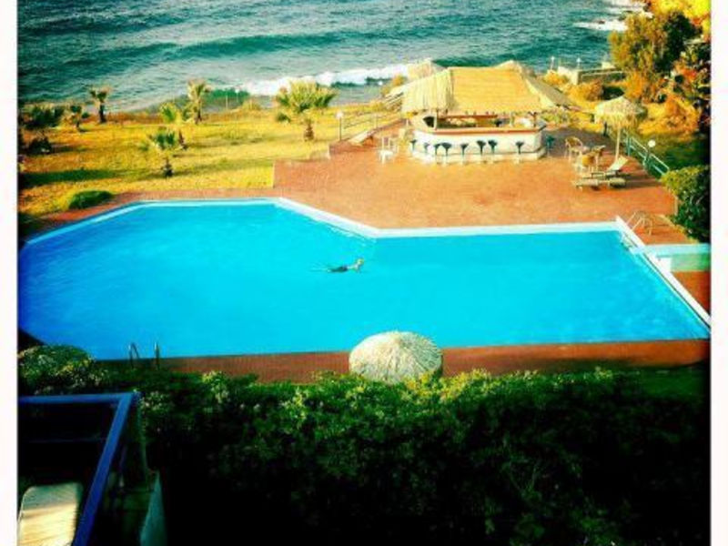 Stella Beach Panormo