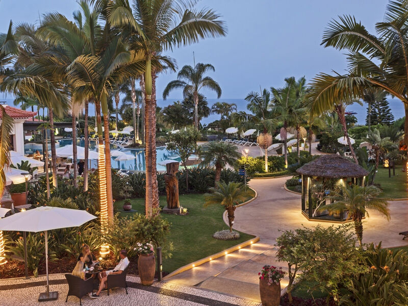 Suite Hotel Eden Mar