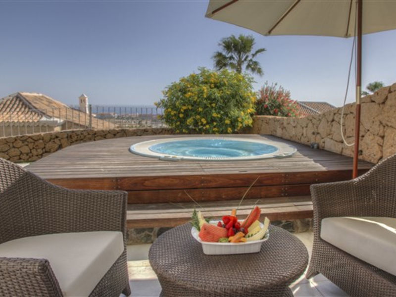 Suite Villa Maria