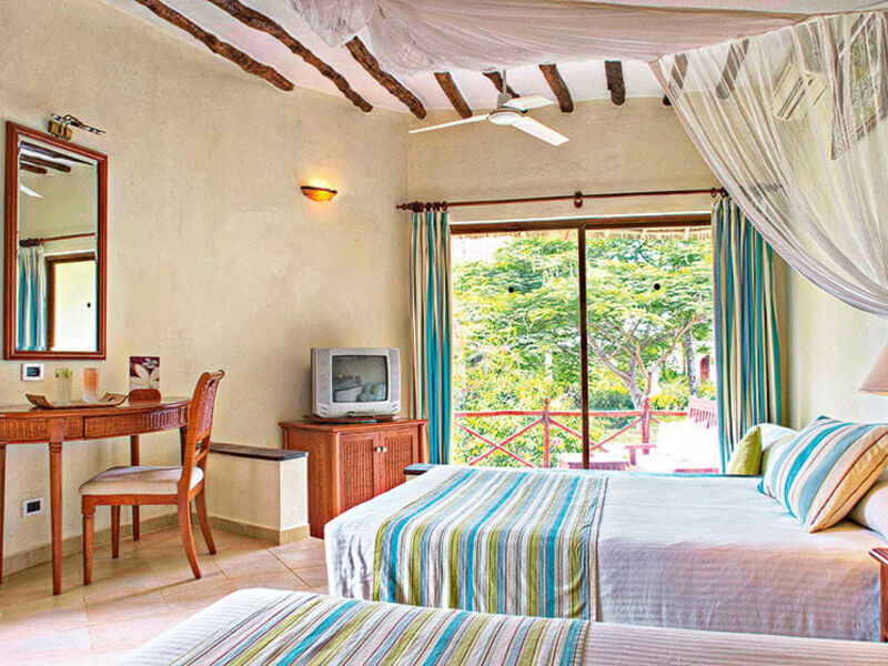 Sultan Sands Island Resort