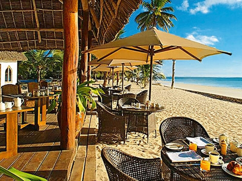 Sultan Sands Island Resort