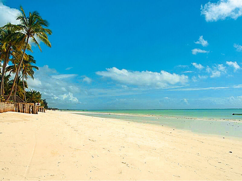 Sultan Sands Island Resort